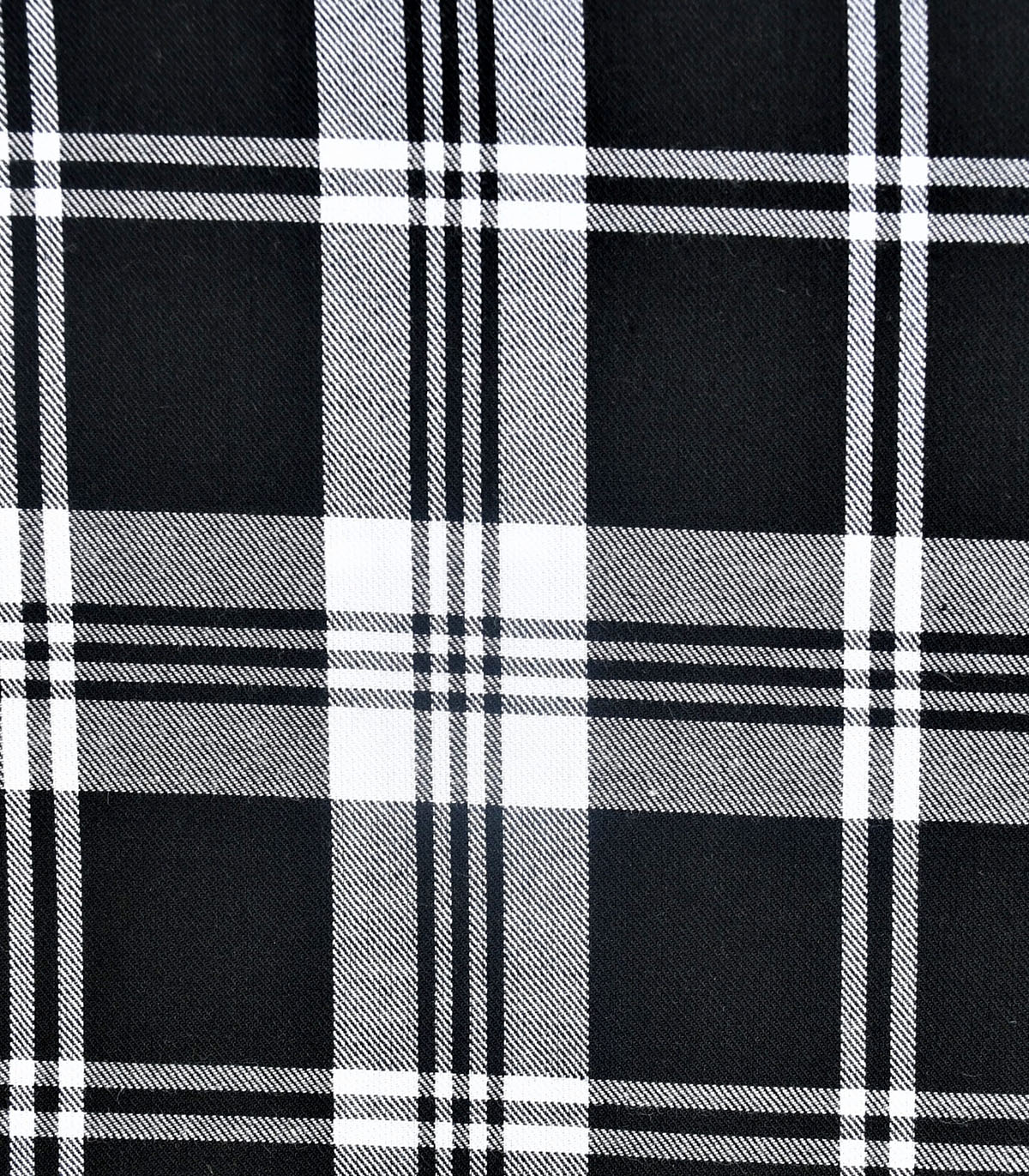Black White Yarn Dyed Checked Fabric 3